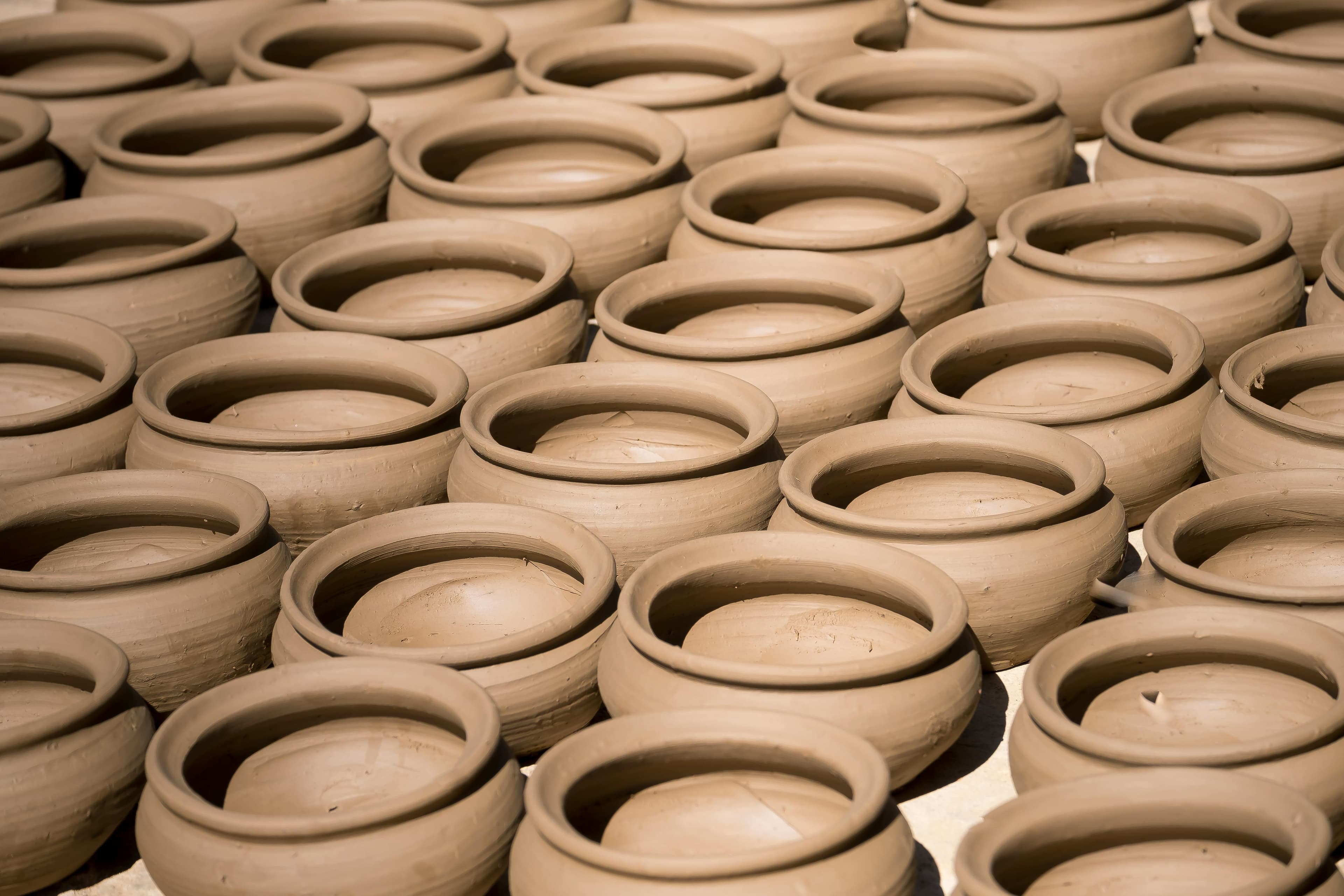 Clay pottery